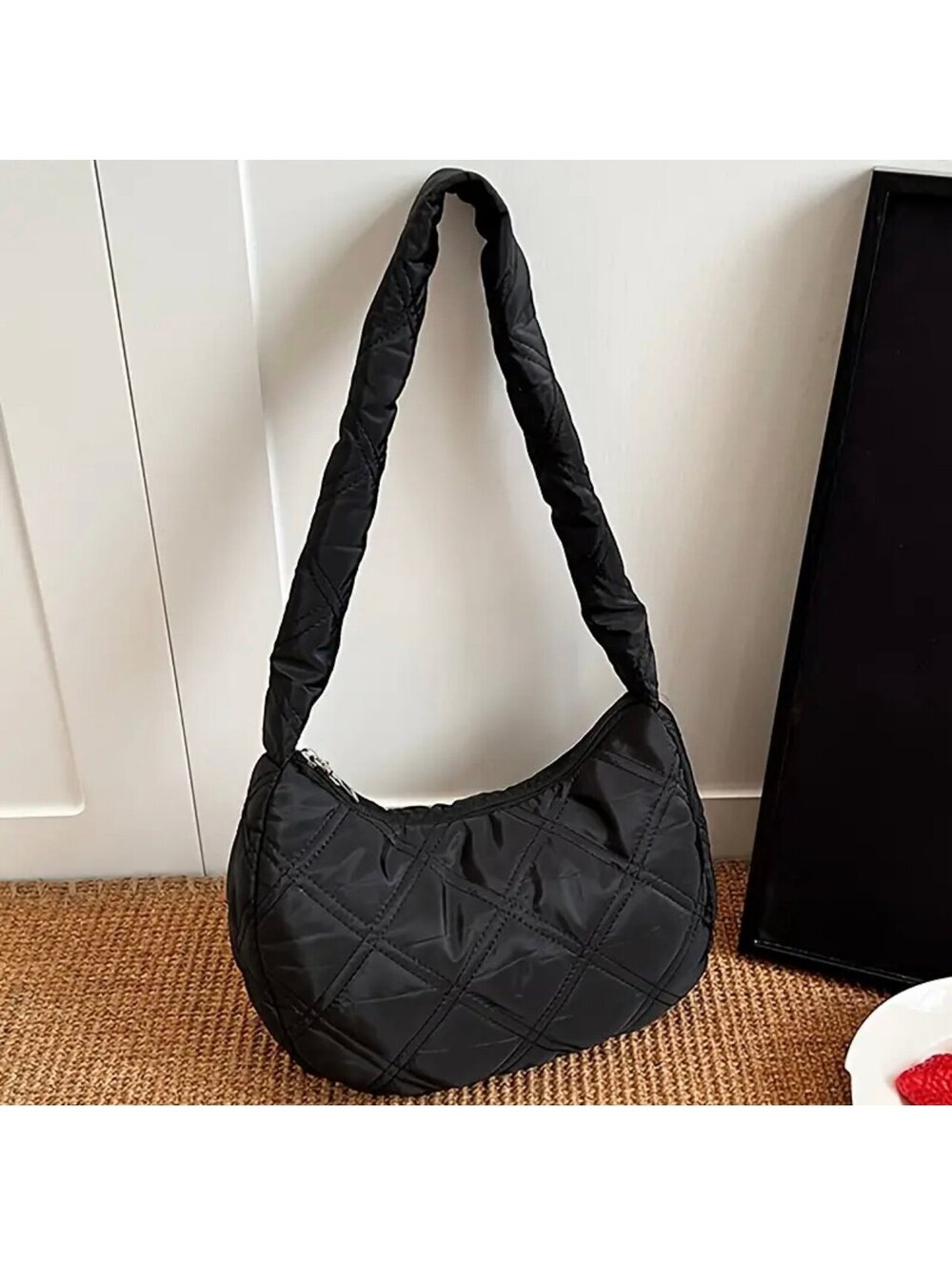 New -Simple & Stylish -Retro Inspired Quilted Handbag/Shoulder Bag -Black